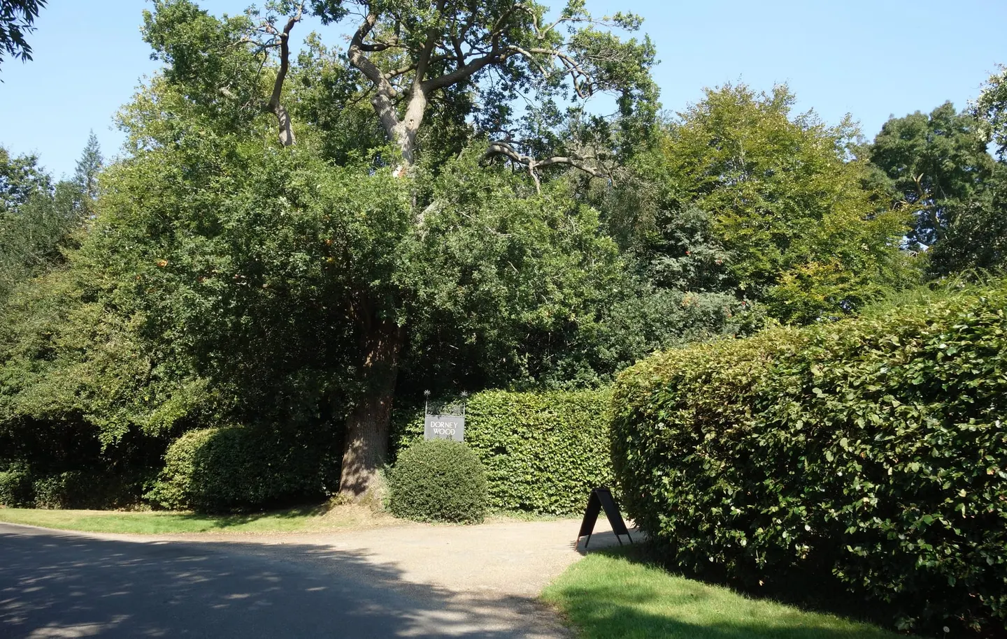 Photo of Dorneywood House and Gardens, a house & garden near Cookham, Buckinghamshire, south east England.