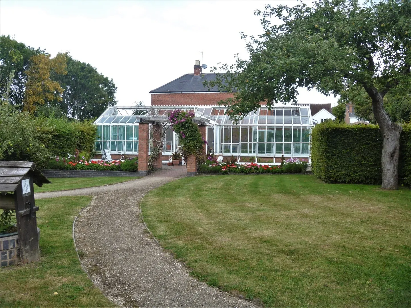 Photo of Hill Close Gardens, a Grade II* registered house & garden near Hampton Lucy, Warwickshire, central England.