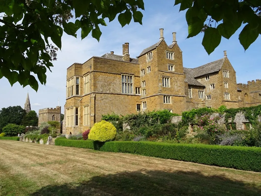 Photo of Broughton Castle, a ruined castle near South Newington, Oxfordshire, south east England.