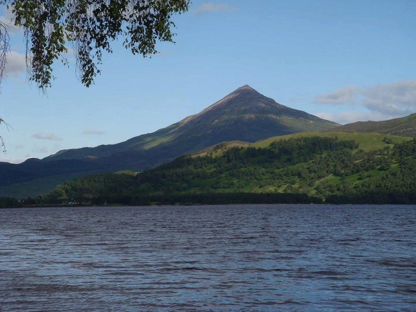Photo: Schiehallion, a 1,083m Munro near Kinloch Rannoch in Loch Rannoch and Glen Lyon, Perth and Kinross, central Scotland.