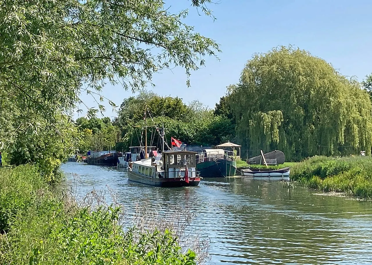 Photo of the River Cam, a river navigation running from Cambridge to Bottisham Lock, eastern England.