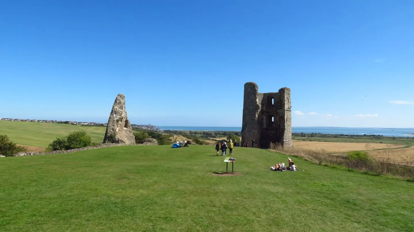 Photo of Hadleigh Castle, a ruined castle near Leigh-on-Sea, Essex, eastern England.