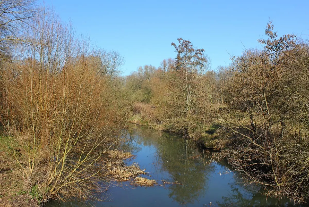 Photo of Spiceball Country Park, a country park near King's Sutton, Oxfordshire, south east England.