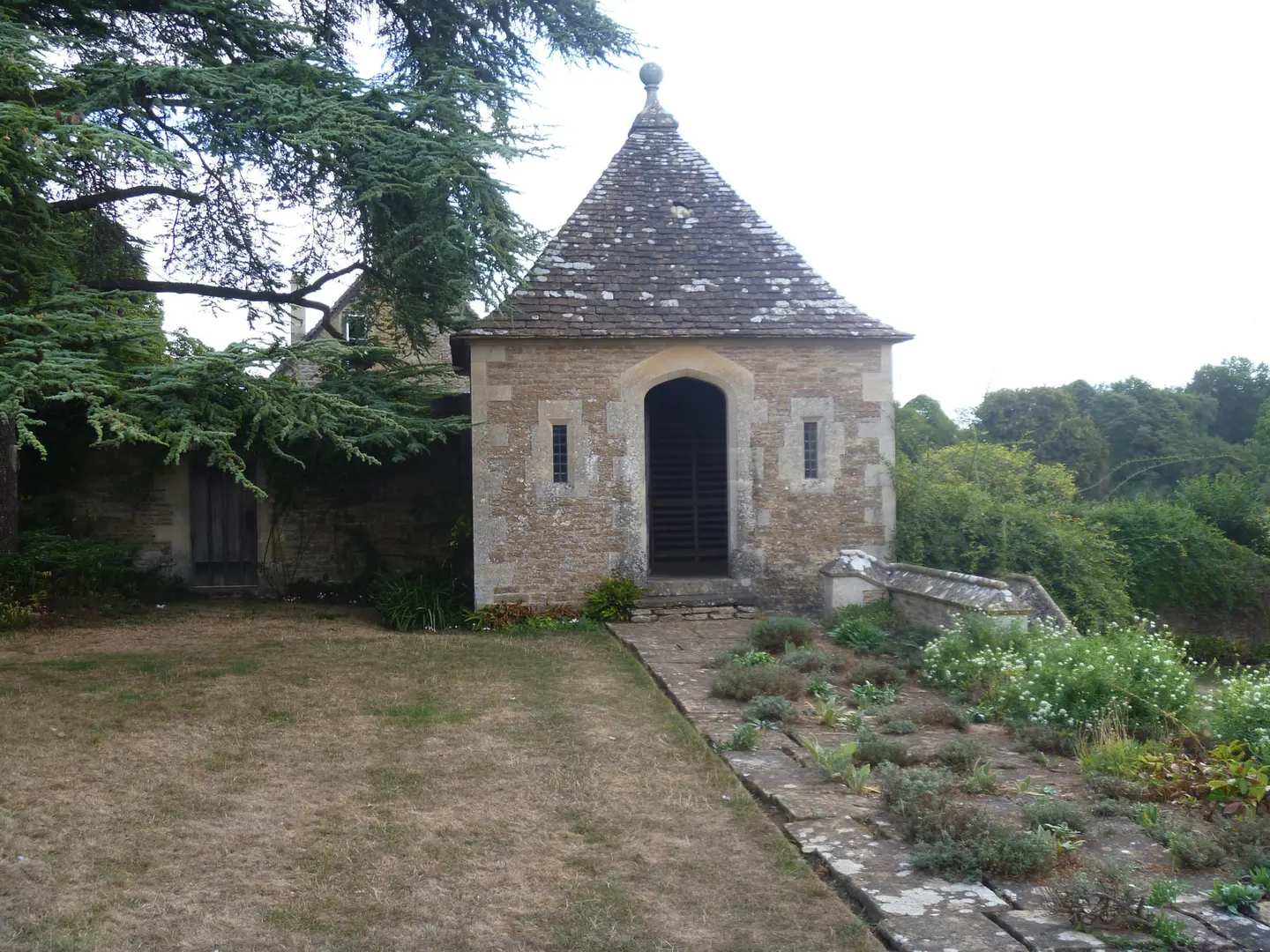 Photo of Great Chalfield Manor and Garden, a house & garden near Bradford-on-Avon, Wiltshire, south west England.