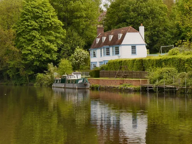 Photo of the River Medway, a 19-mile river navigation running from Tonbridge to Allington Lock, south east England.