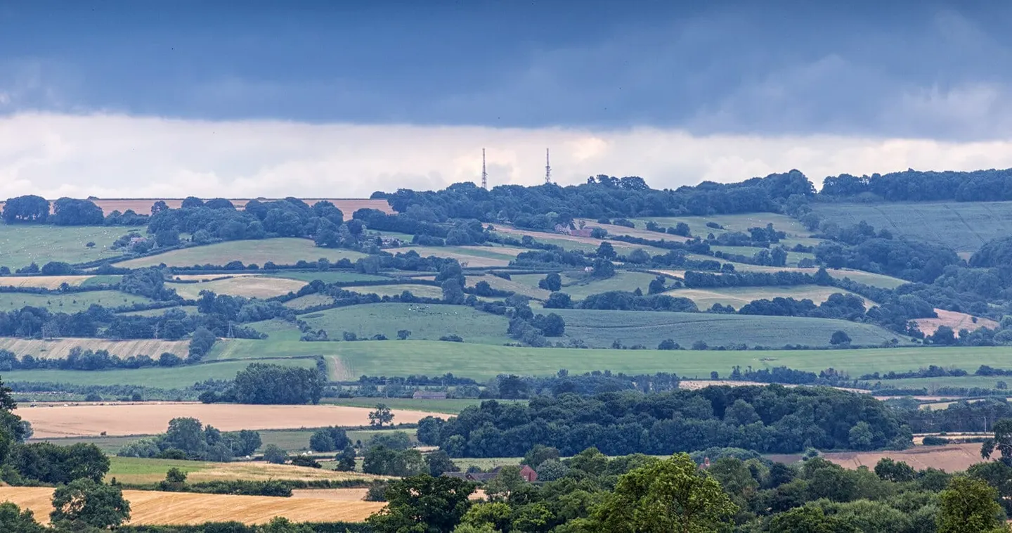 Photo: Ilmington Downs, a viewpoint in the Cotswolds, Warwickshire, central England.