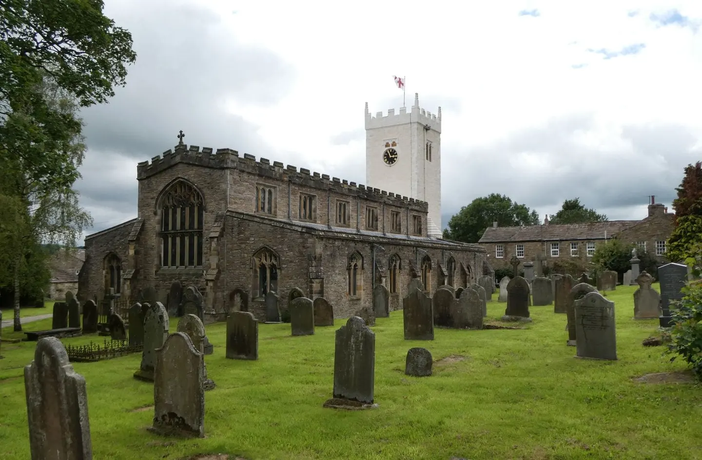 Photo of St Oswald's Church (Askrigg), a church in the Yorkshire Dales, North Yorkshire, northern England.