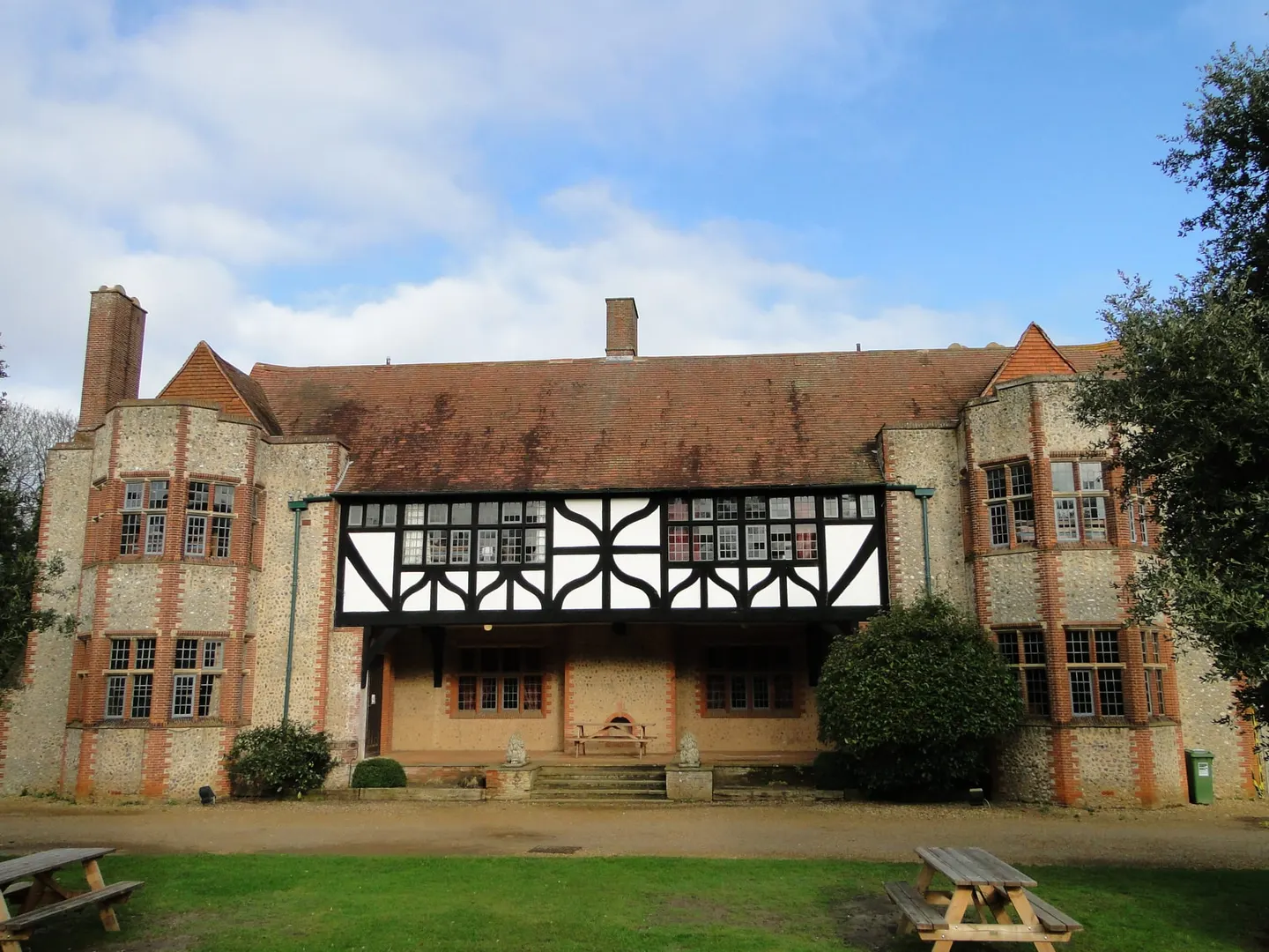 Photo of Overstrand, a village in Norfolk, eastern England.