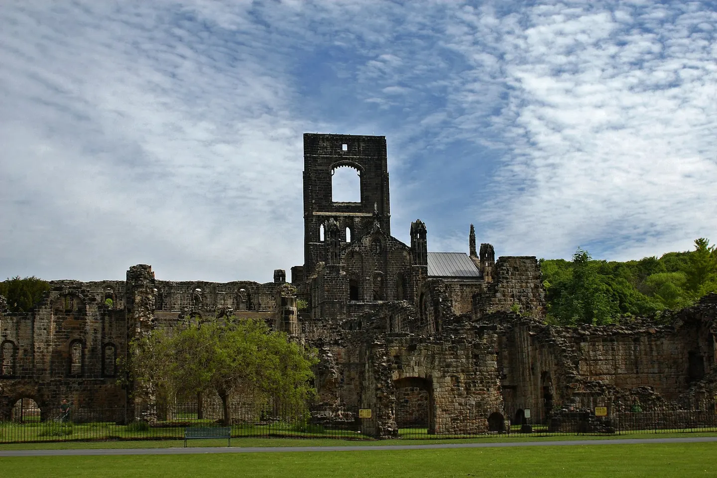 Photo of Kirkstall Abbey, a ruined abbey near Leeds, West Yorkshire, northern England.