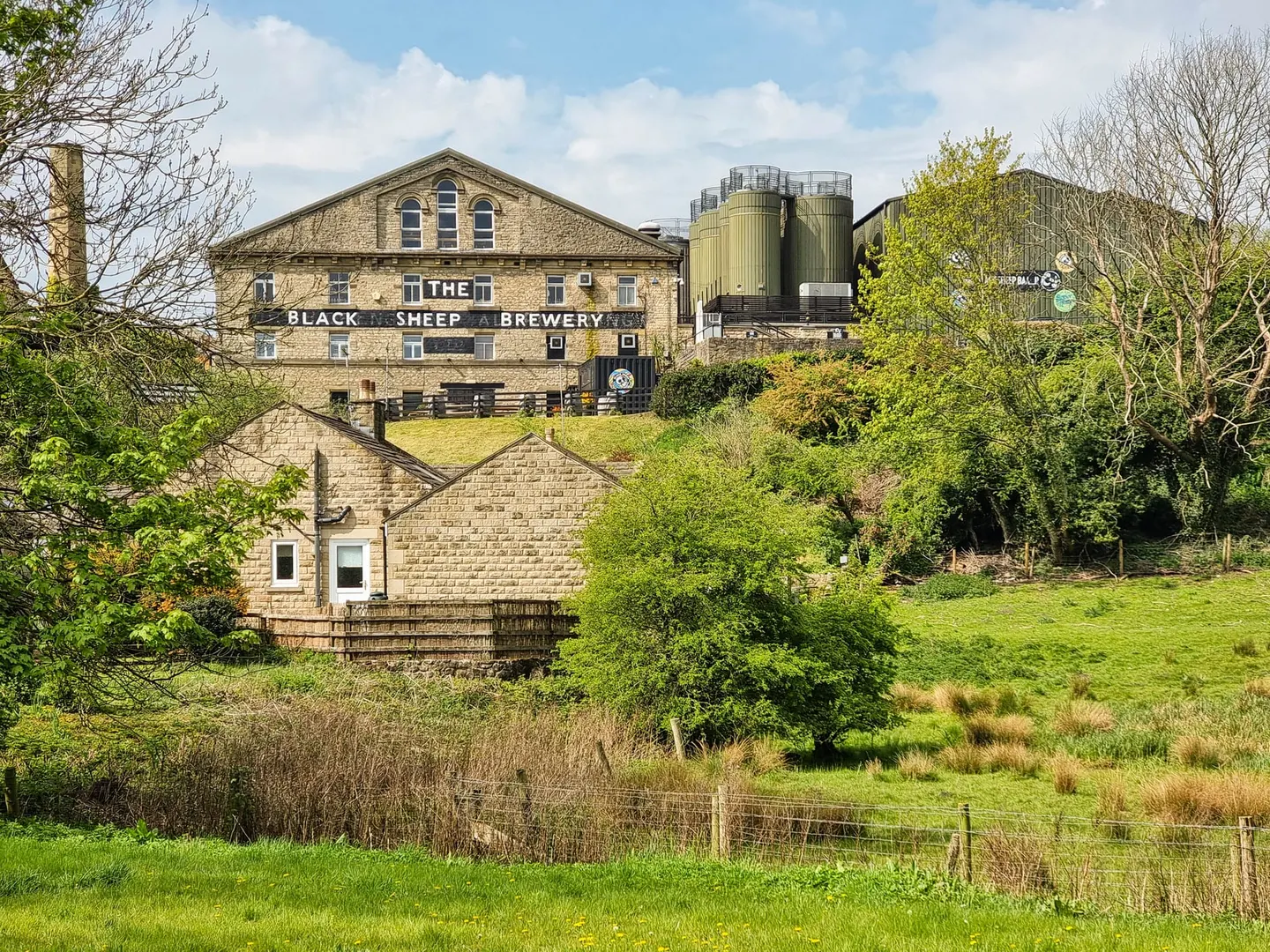 Photo of Black Sheep Brewery, a brewery near Masham, North Yorkshire, northern England.