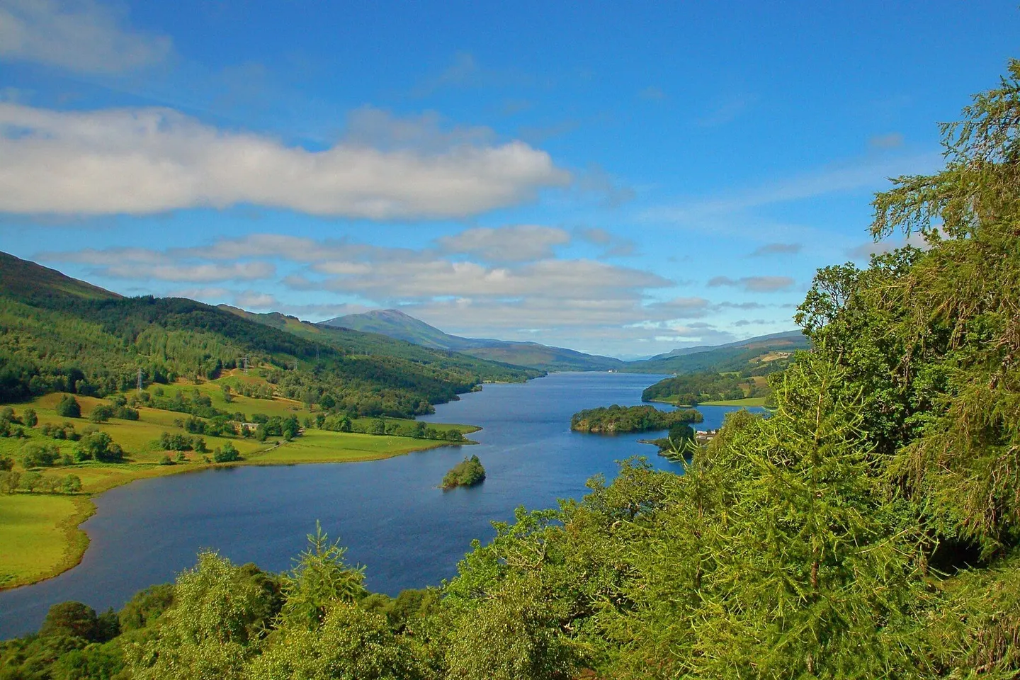 Photo: Queen's View, a viewpoint near Blair Atholl in Loch Tummel, Perth and Kinross, central Scotland.