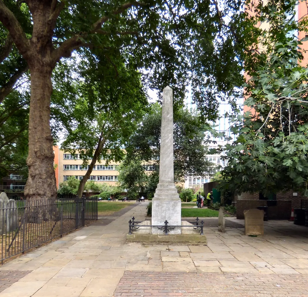 Photo of Bunhill Fields Burial Ground, a Grade I registered house & garden in London, England.