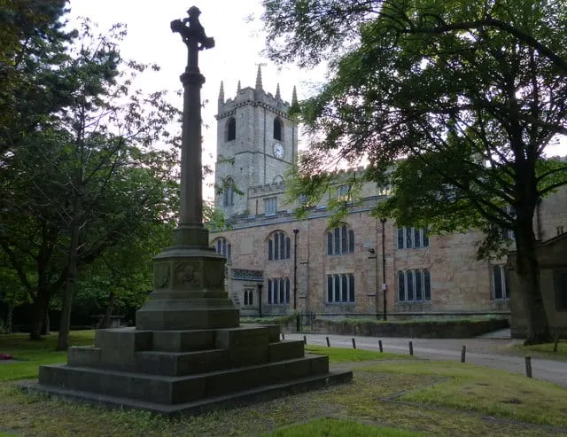 Photo of St Peter's Church, Burnley, a church in Lancashire, north west England.