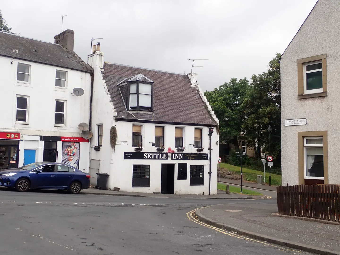 Photo of The Settle Inn, a pub in Stirling, central Scotland.