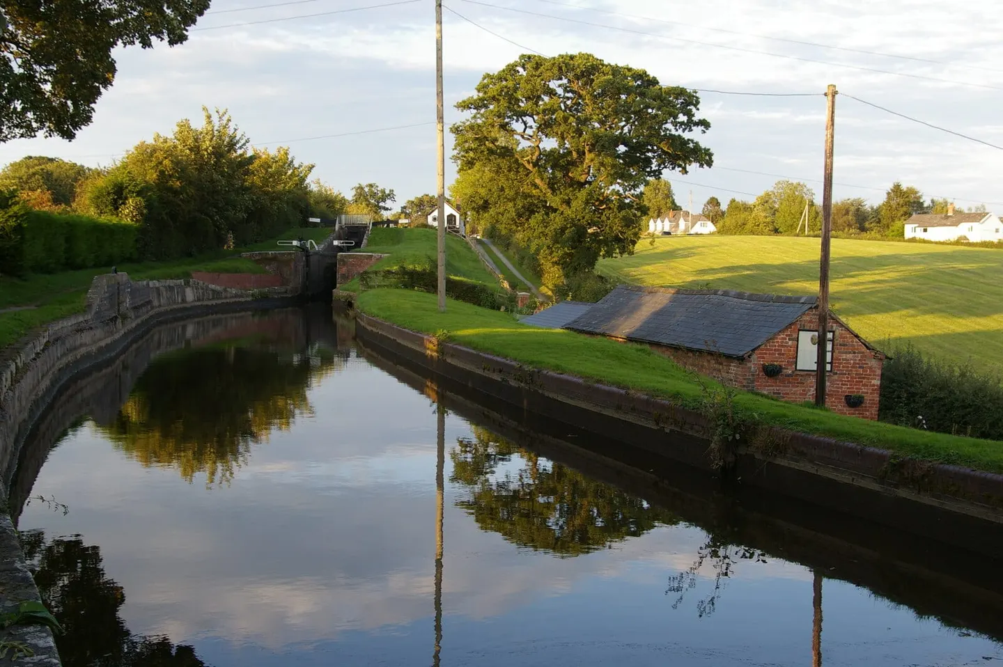 Photo of the Montgomery Canal, a canal running from Frankton Junction to Newtown, Wales and England.