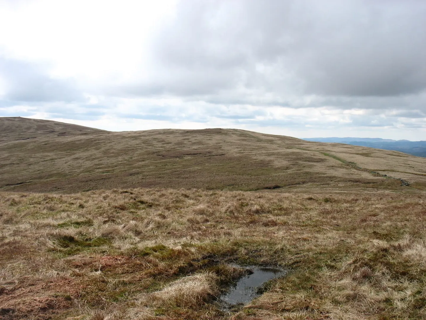 Photo: Unnamed top north of Ancrow Brow, a 540m Lake District fell near Kentmere, Cumbria, north west England.