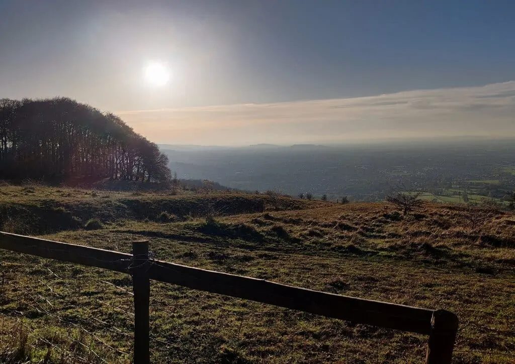 Photo: Cleeve Hill, a 330m hill near Cheltenham in the Cotswolds, Gloucestershire, south west England.
