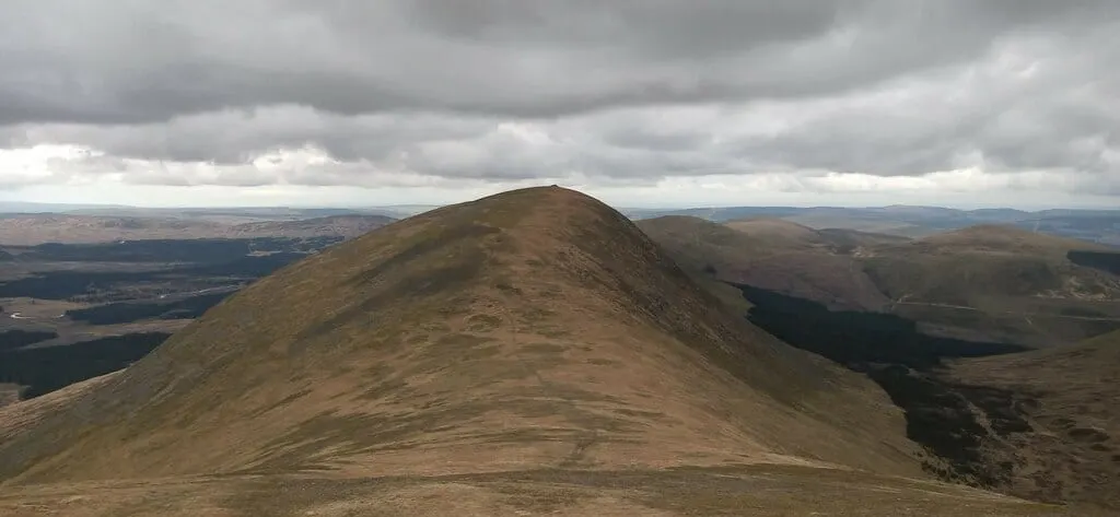 Photo: Carlin's Cairn, an 807m hill in Dumfries and Galloway, southern Scotland.