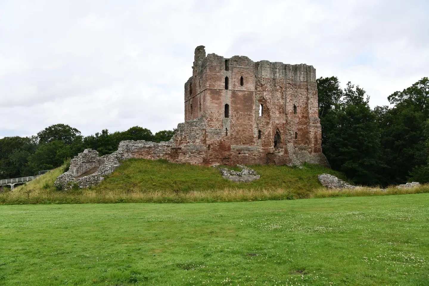 Photo of Norham Castle, a ruined castle in Northumberland, north east England.