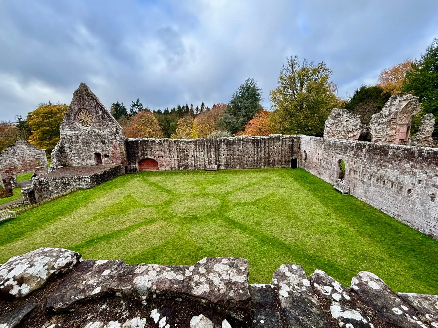 Photo of Dryburgh Abbey, a ruined abbey near Melrose in Eildon and Leaderfoot, the Scottish Borders, southern Scotland.