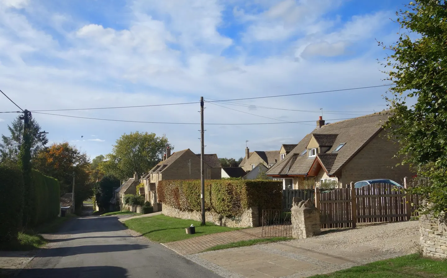Photo of Beech Grove Farm, Fulbrook, a country estate near Burford in the Cotswolds, Oxfordshire, south east England.