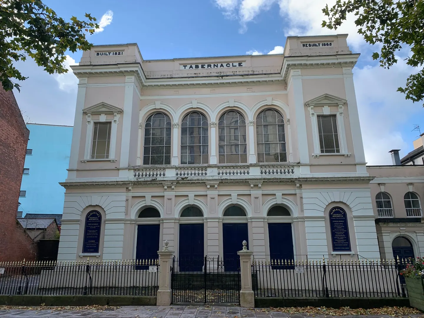 Photo of Tabernacl Chapel, Cardiff, a church in Cardiff, south east Wales.