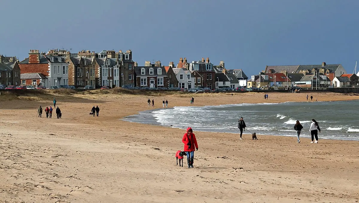 Photo of North Berwick Milsey Bay, a beach in East Lothian, central Scotland.