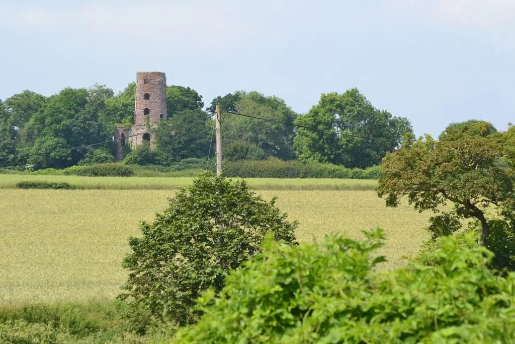 Photo of Racton Monument, a folly near Chidham in the South Downs, West Sussex, south east England.