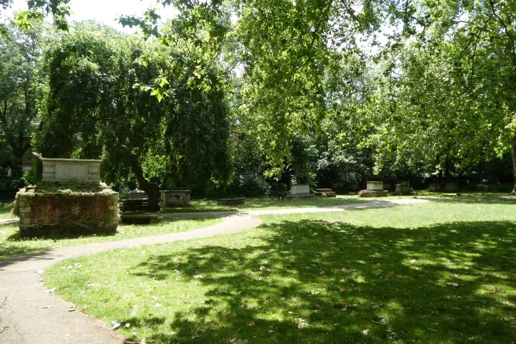Photo of St George's Gardens, a Grade II* registered house & garden in London, England.