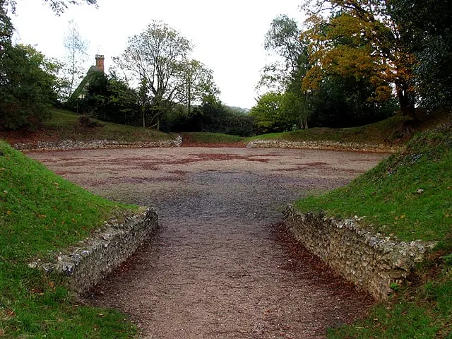 Photo of Silchester Amphitheatre, an amphitheatre near Basingstoke, Hampshire, south east England.