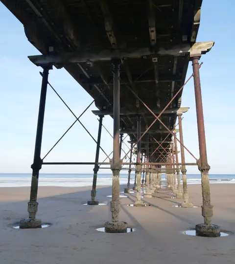 Photo of Saltburn, a swimming spot near Saltburn-by-the-Sea, North Yorkshire, northern England.