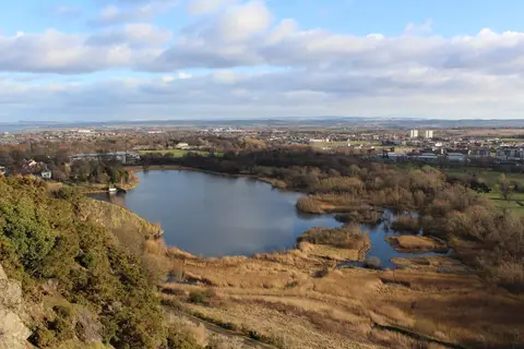 Photo of Duddingston Loch, a loch in Edinburgh, central Scotland.