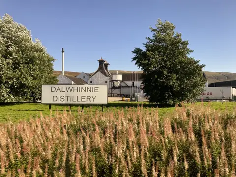 Photo of Dalwhinnie Distillery, a distillery in the Cairngorms, Highland, the Scottish Highlands and Islands.