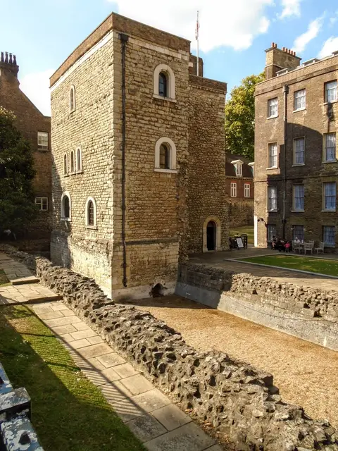 Photo of Jewel Tower, a landmark in London, England.