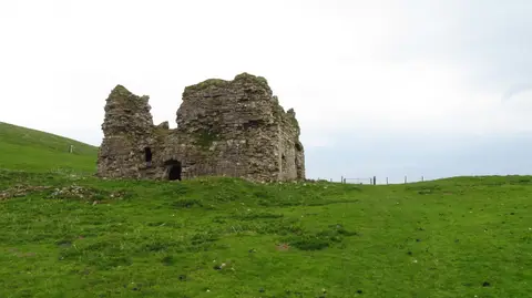 Photo of Lammerside Castle, a ruined castle near Kirkby Stephen in the Yorkshire Dales, Cumbria, north west England.