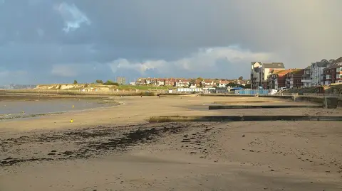 Photo of St Mildred's Bay, Westgate, a swimming spot near Broadstairs, Kent, south east England.