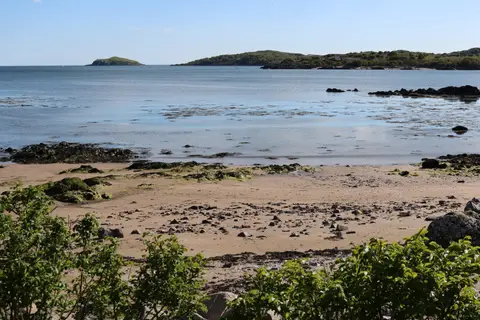Photo of Rockcliffe Beach, a beach in the East Stewartry Coast, Dumfries and Galloway, southern Scotland.