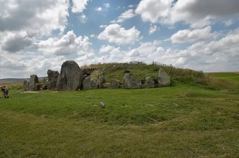 Photo of West Kennet Long Barrow, a chambered tomb near Avebury in the North Wessex Downs, Wiltshire, south west England.