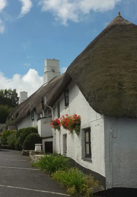 Photo of The Cott Inn, a pub near Dartington, Devon, south west England.