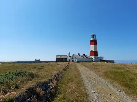 Photo of Bardsey Lighthouse, a lighthouse near Aberdaron in Llŷn, Gwynedd, north Wales.