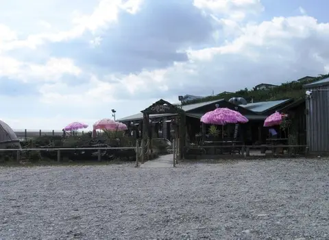 Photo of Crab House Cafe, a restaurant near Wyke Regis, Dorset, south west England.
