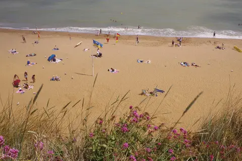 Photo of Broadstairs, Viking Bay, a swimming spot in Kent, south east England.