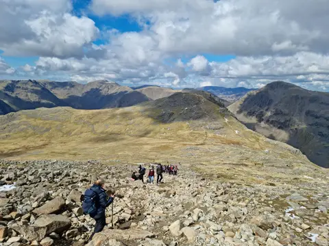 Photo: Scafell Pike, a 978m Lake District fell near Wasdale Head, Cumbria, north west England.