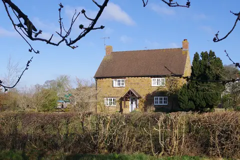 Photo of Napton-on-the-Hill, a village in Warwickshire, central England.