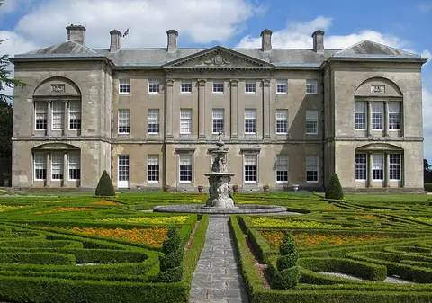 Photo of Sledmere House, a Grade I registered house & garden in East Riding of Yorkshire, northern England.