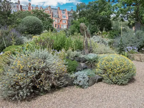 Photo of Chelsea Physic Garden, a Grade I registered house & garden in London, England.