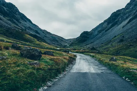 Photo: Honister Pass, a viewpoint near Seatoller in the Lake District, Cumbria, north west England.