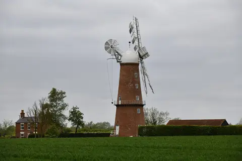 Photo of Sibsey Trader Windmill, a windmill in Lincolnshire, central England.