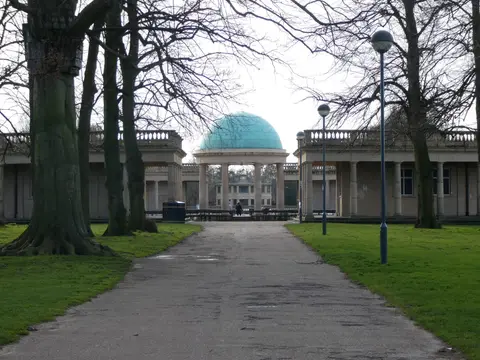 Photo of Eaton Park, a Grade II* registered house & garden near Norwich, Norfolk, eastern England.
