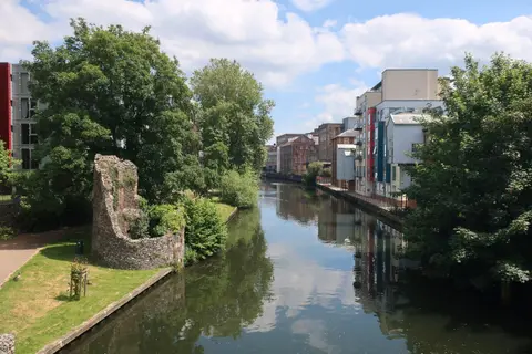 Photo of the River Wensum, a 44-mile river running from near Fakenham to River Yare at Norwich, eastern England.